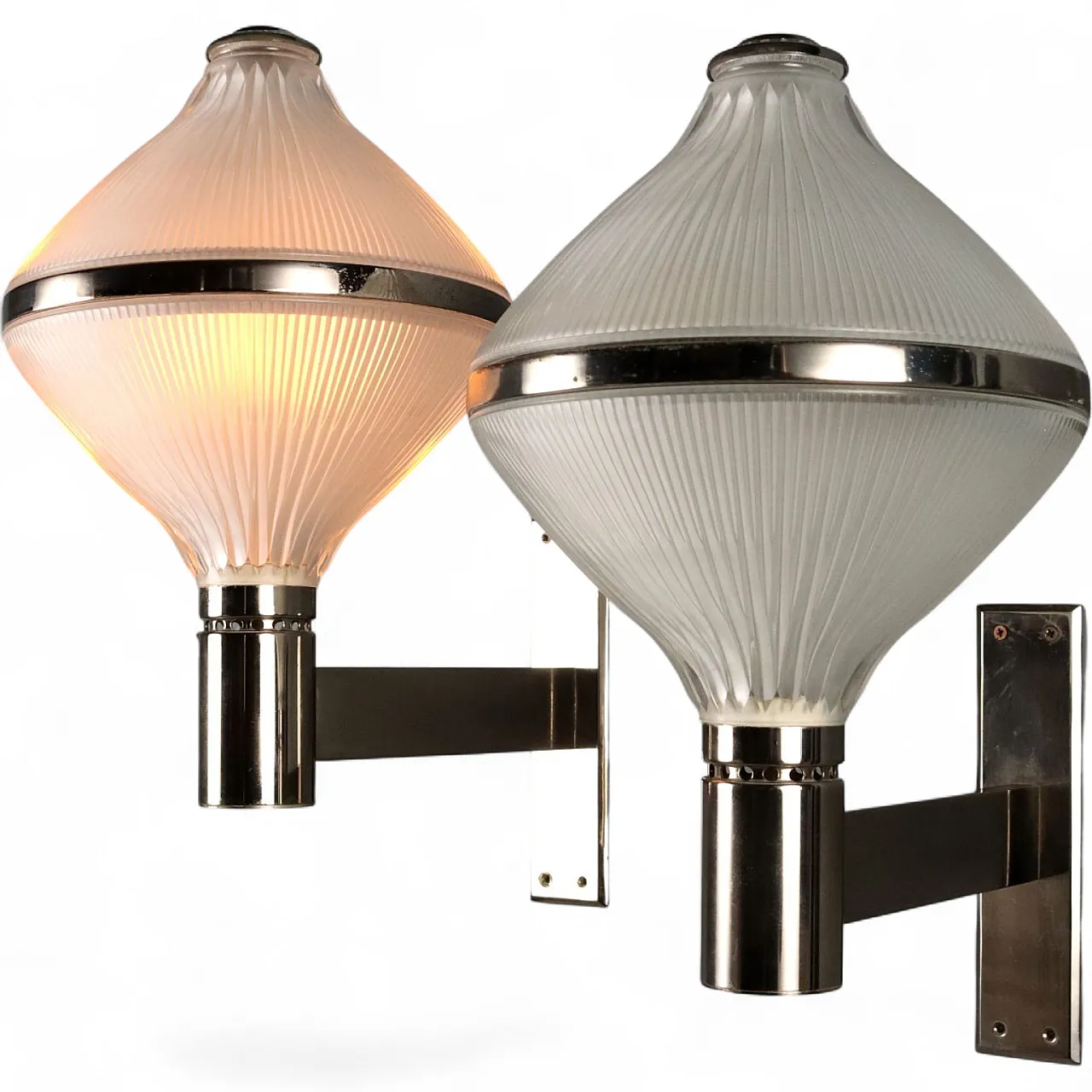 Pair of nickel-plated metal wall lights & glass diffuser, 20th century 9