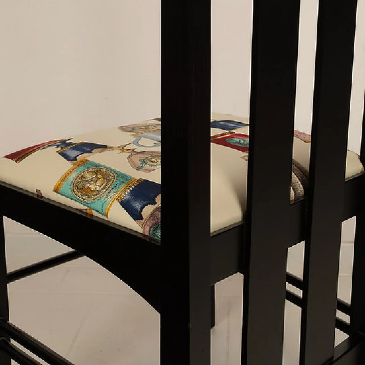 Sedia Ingram di Charles R. Mackintosh per Alivar, anni '80 10