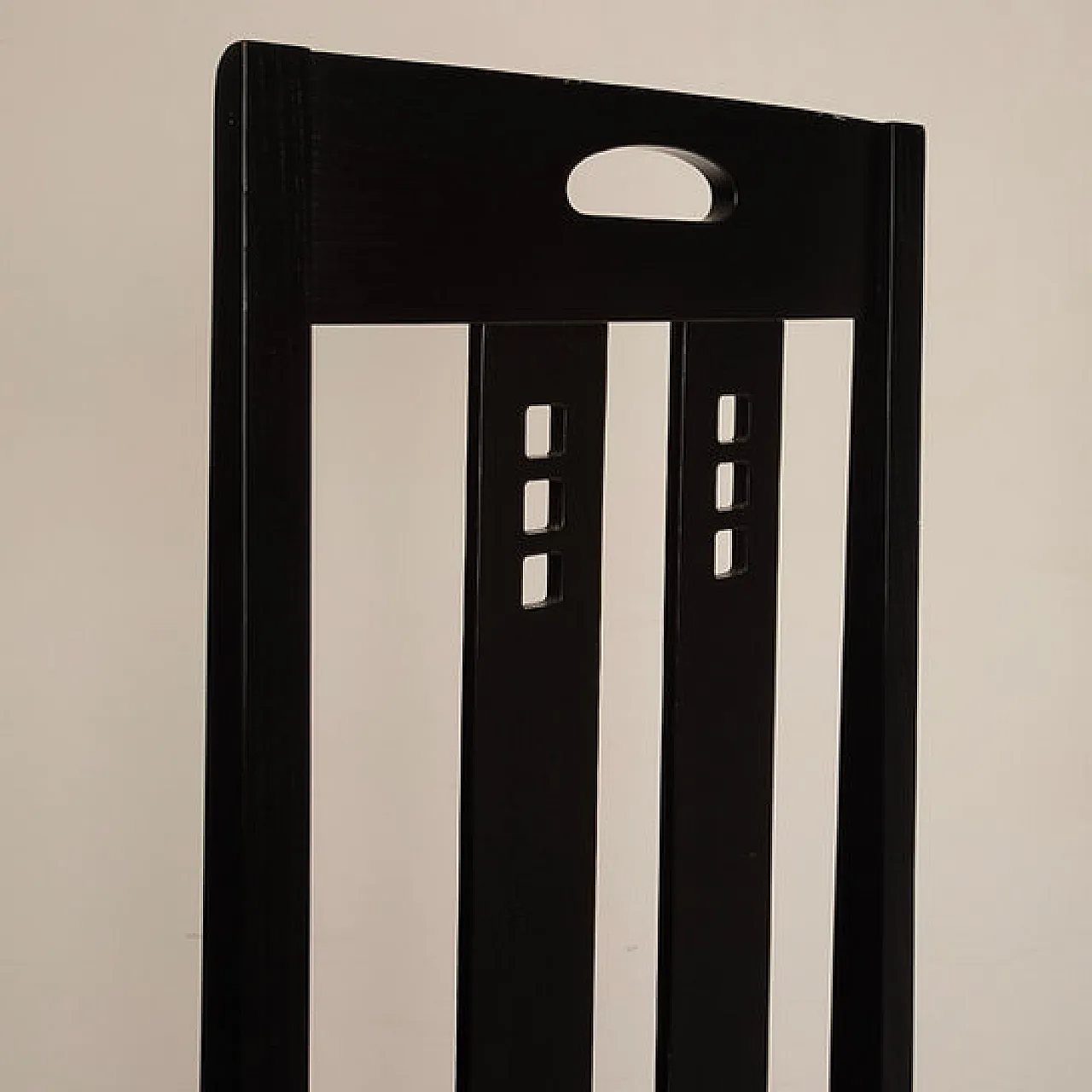 Sedia Ingram di Charles R. Mackintosh per Alivar, anni '80 13