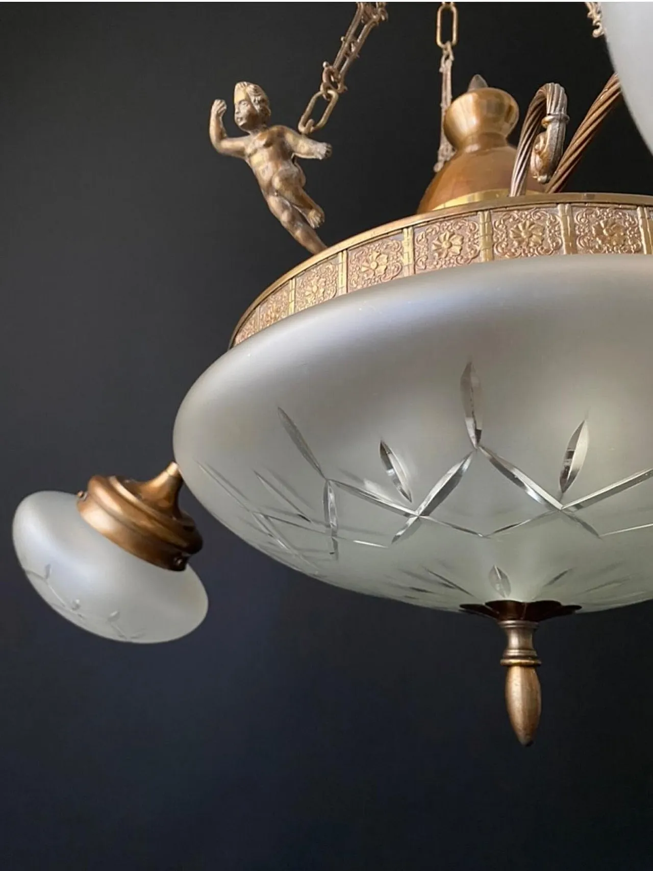 Brass chandelier with Putti, 1960s 5
