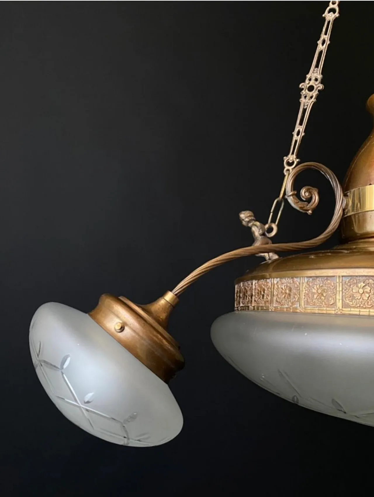 Brass chandelier with Putti, 1960s 7