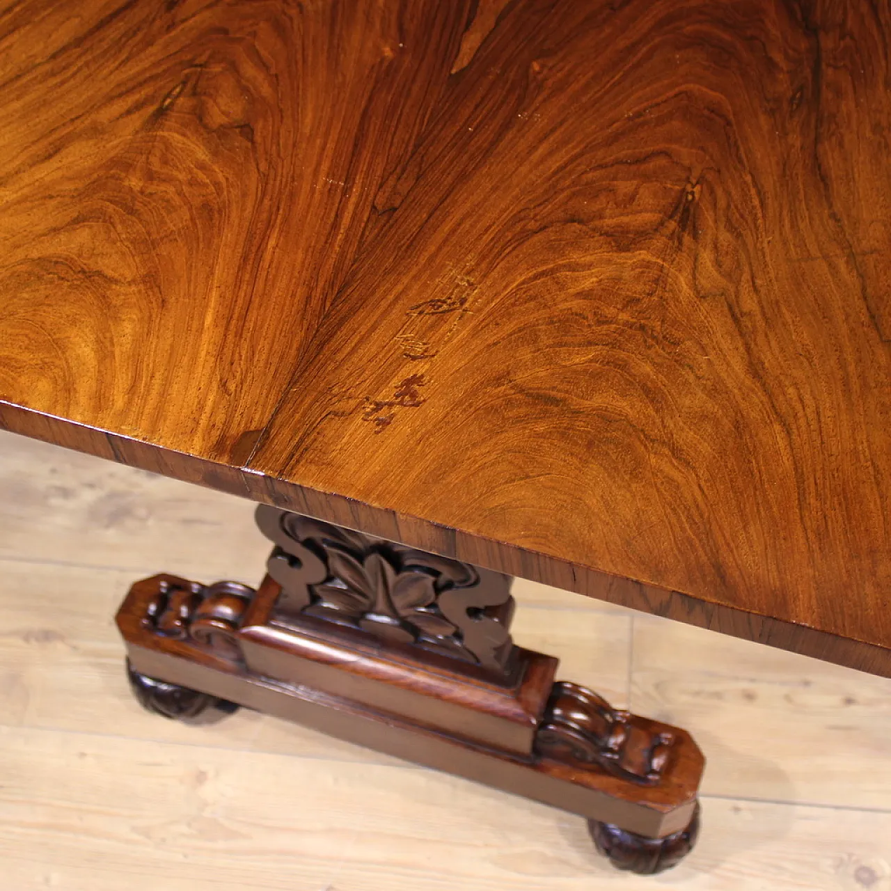 Welsh writing desk, 19th century 10