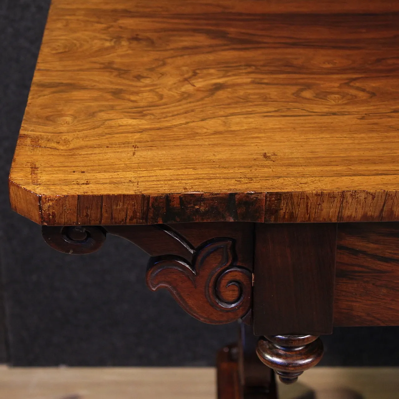 Welsh writing desk, 19th century 11