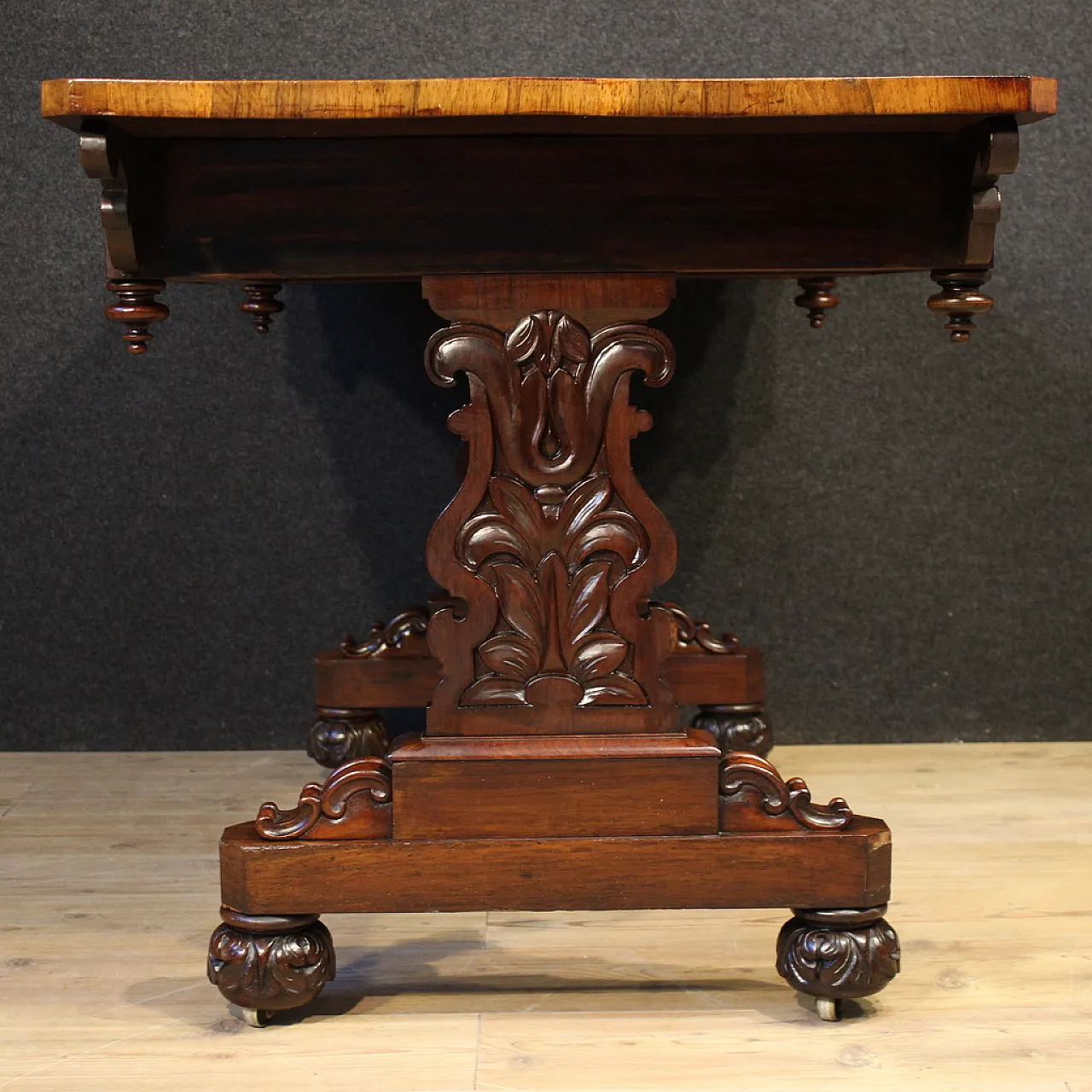 Welsh writing desk, 19th century 12