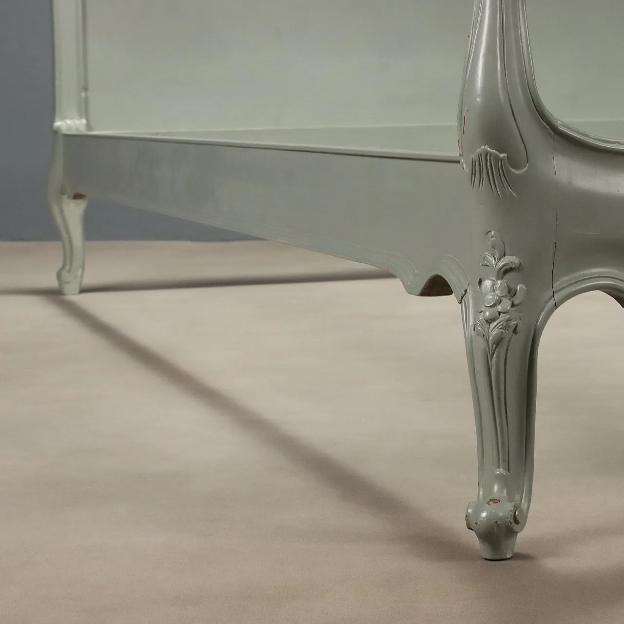 Lacquered double bed with carvings and cane inserts, 20th century 9