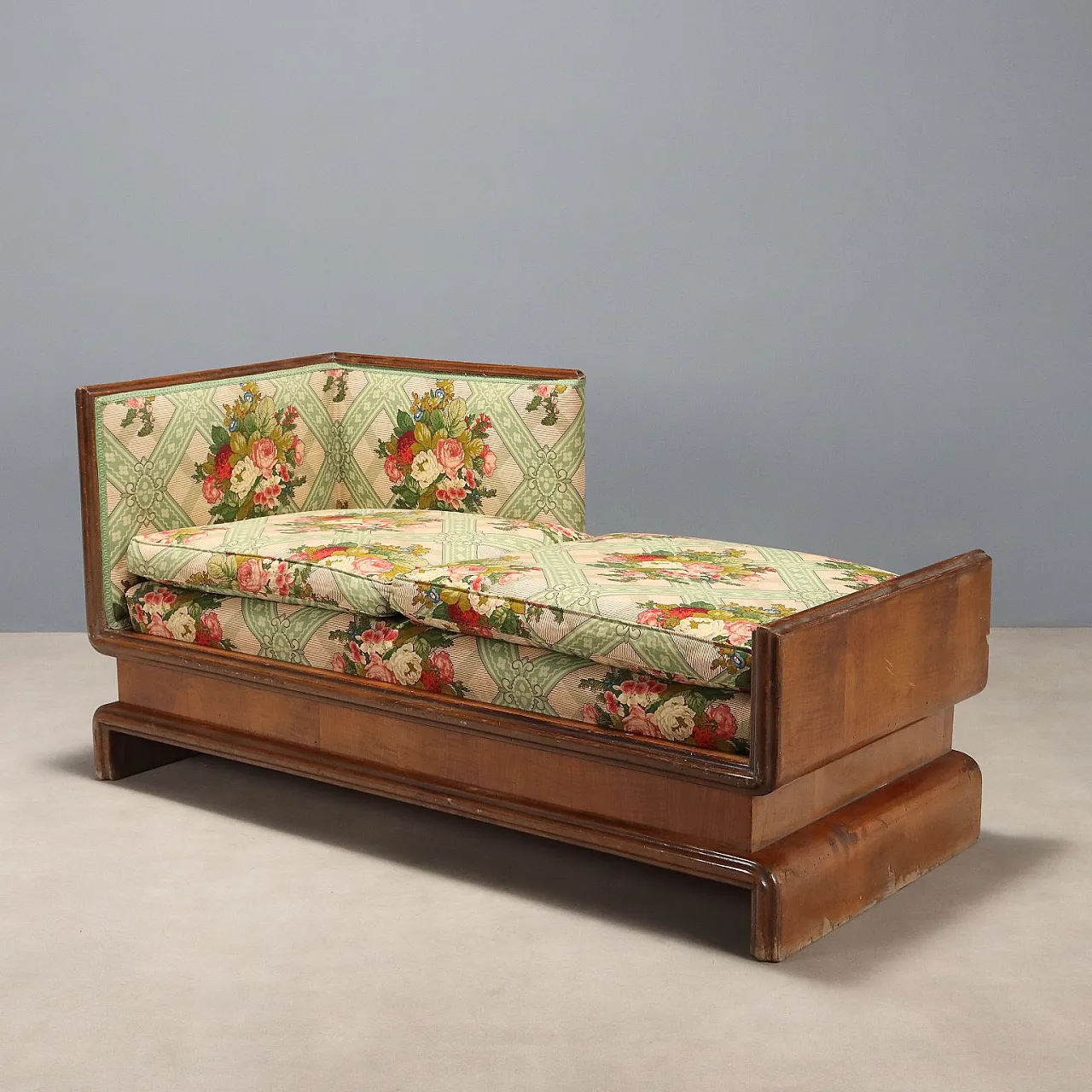 Art Deco sofa in walnut and walnut frame, late 20th century 1