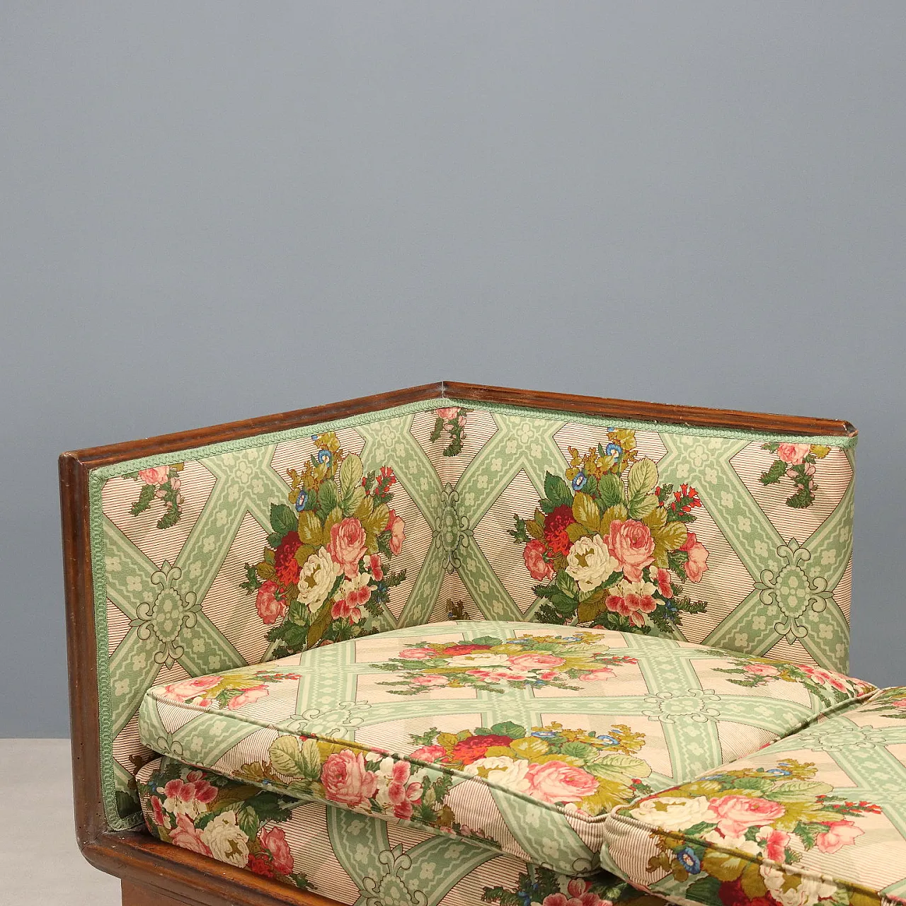 Art Deco sofa in walnut and walnut frame, late 20th century 4