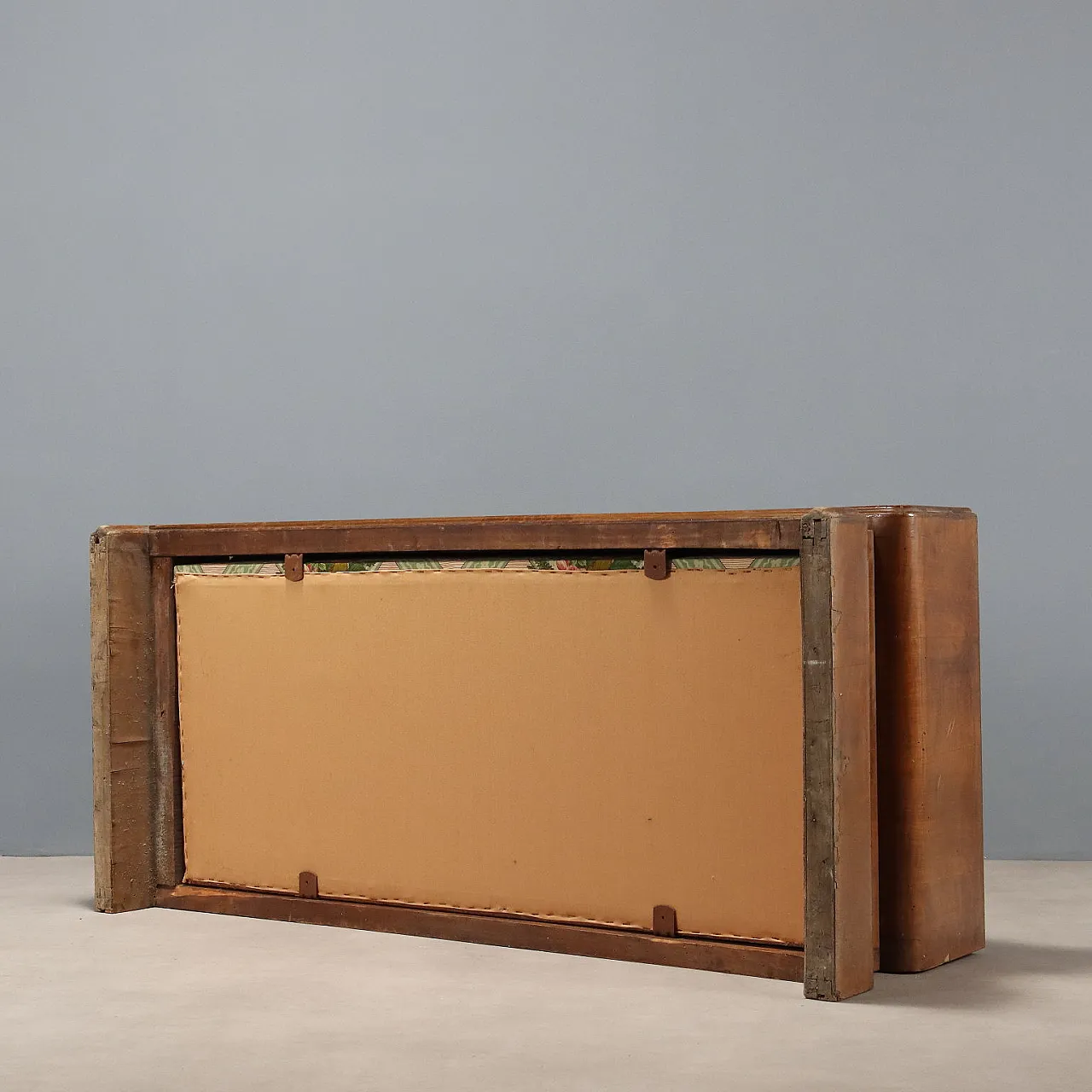 Art Deco sofa in walnut and walnut frame, late 20th century 10