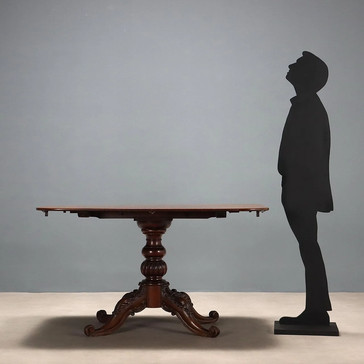 Pair of Victorian mahogany bookcase tables, 19th century 2