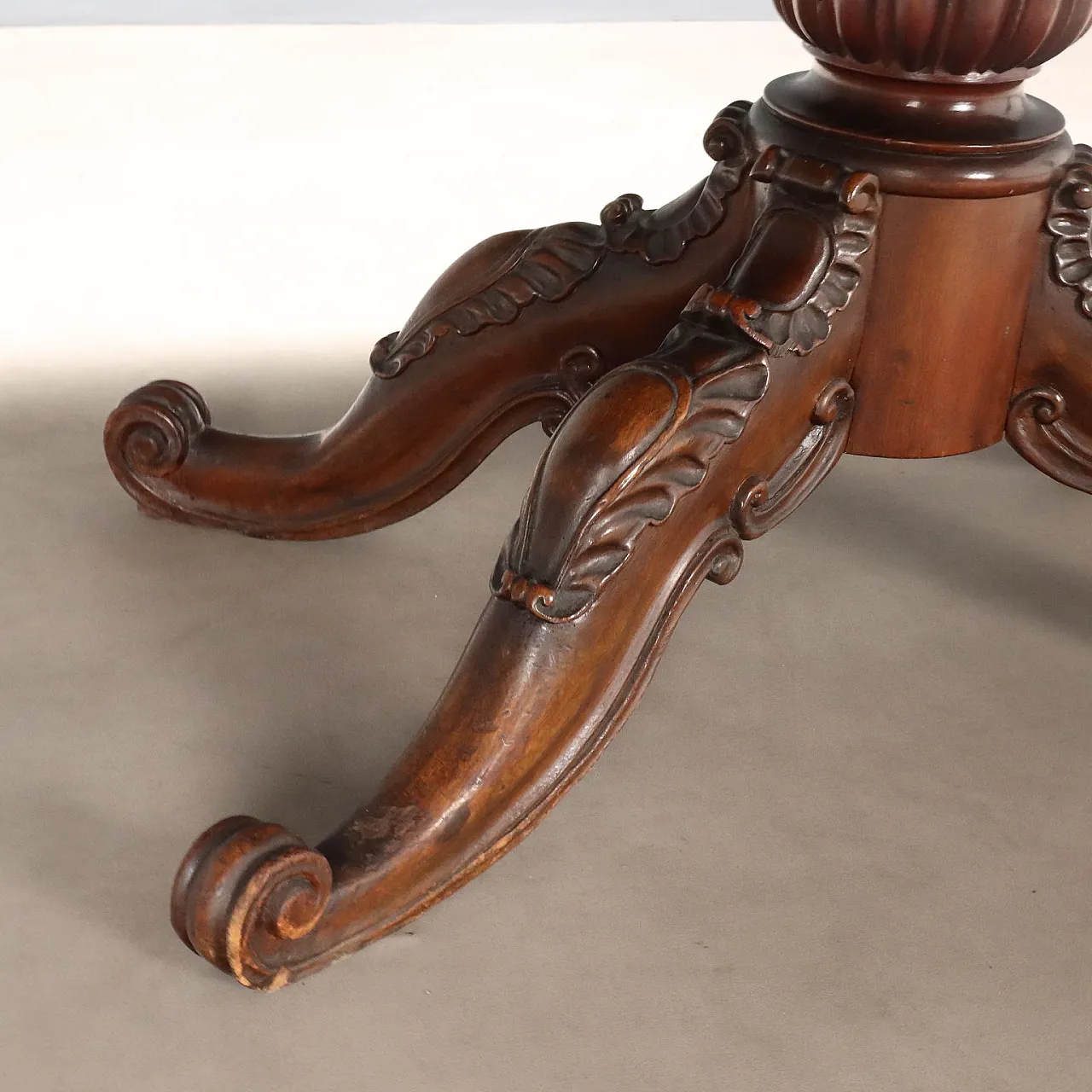 Pair of Victorian mahogany bookcase tables, 19th century 10