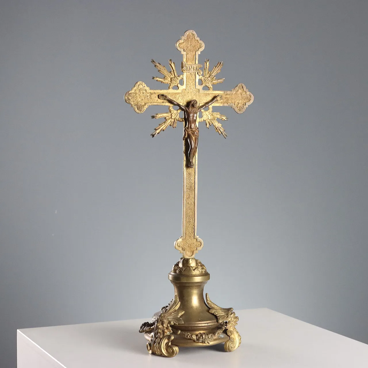 Gilded bronze crucifix, 20th century 1
