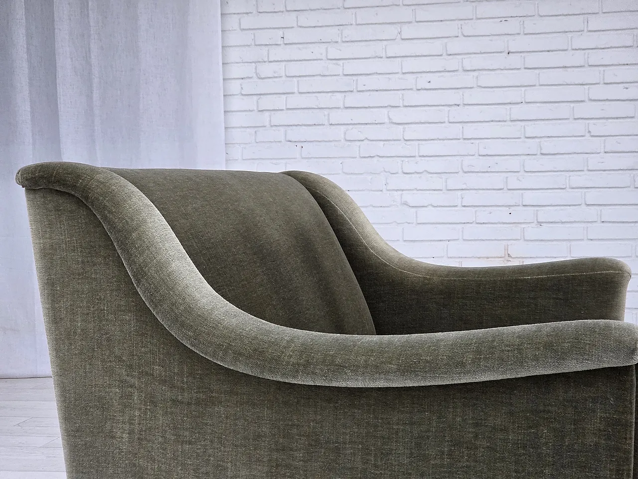 Danish 2-seater sofa in green furniture velour and beech wood, 1970s 11