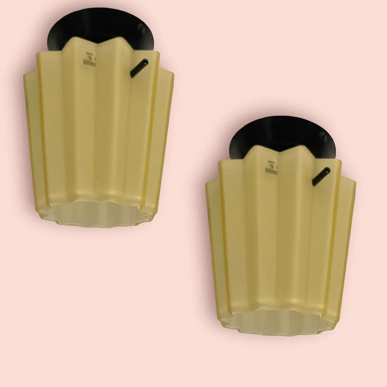 Coppia di applique plissettate in vetro di Murano, anni '80 7