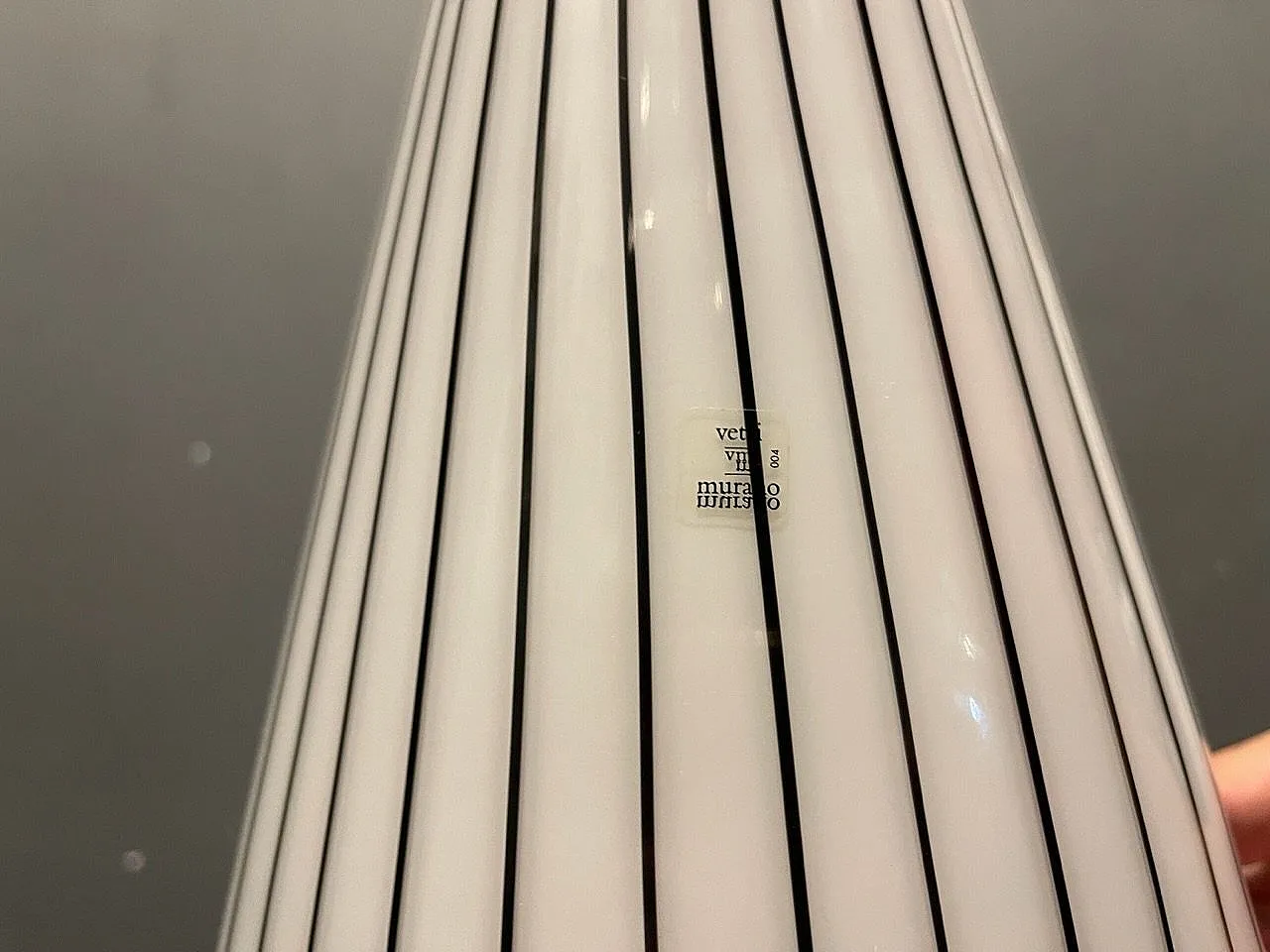 Lampada in vetro di Murano a righe bianche e nere, anni '80 8