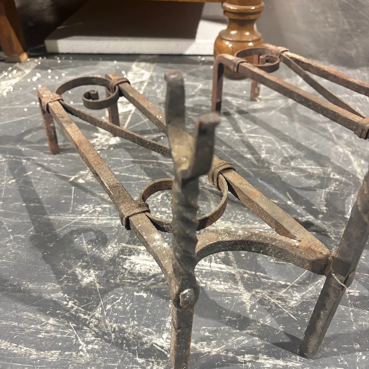 Pair of wrought iron andirons, 19th century 8