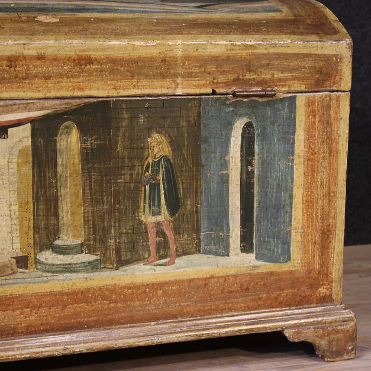 Painted chest, 20th century 11