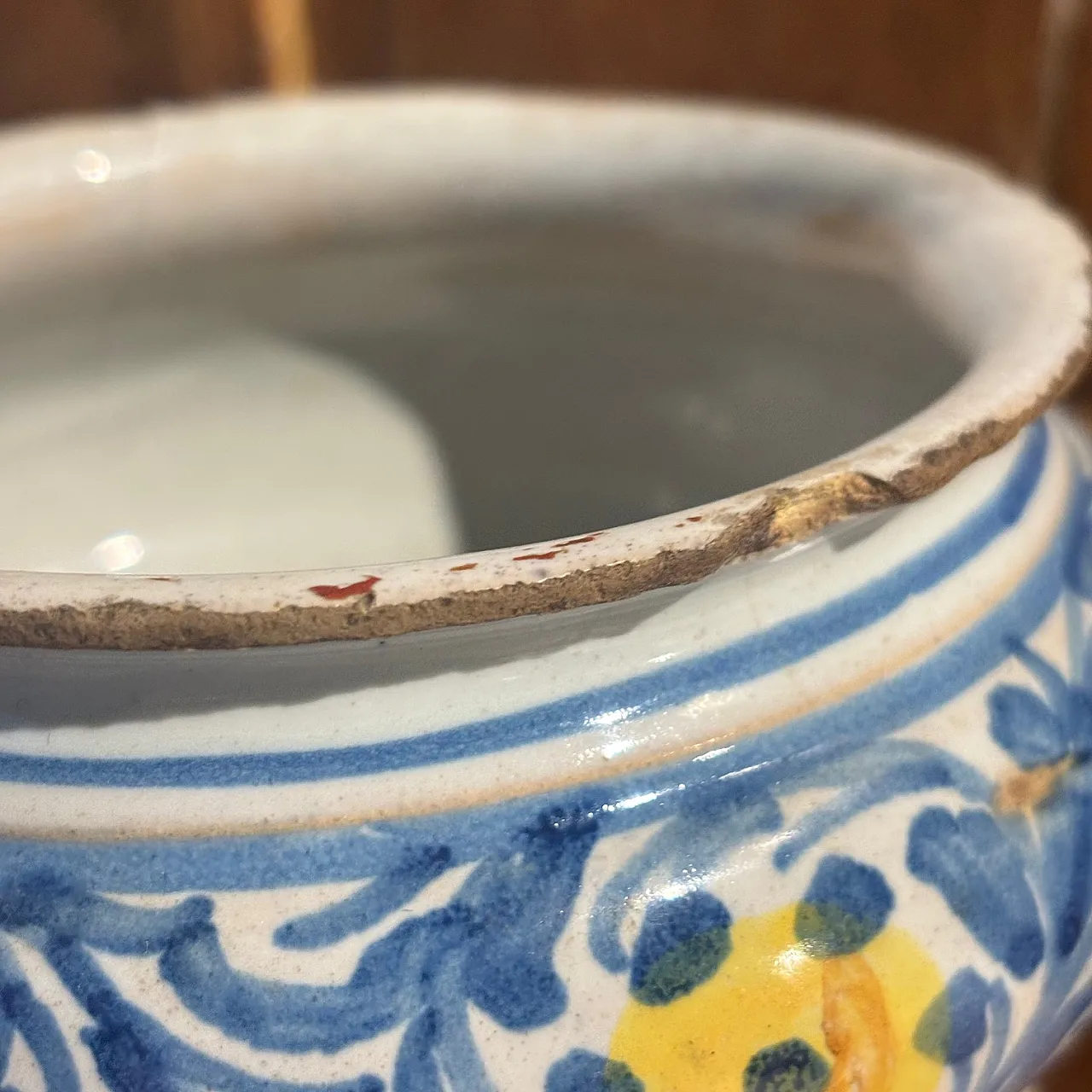 Albarello Faenza, pharmacy vase, 17th century 4