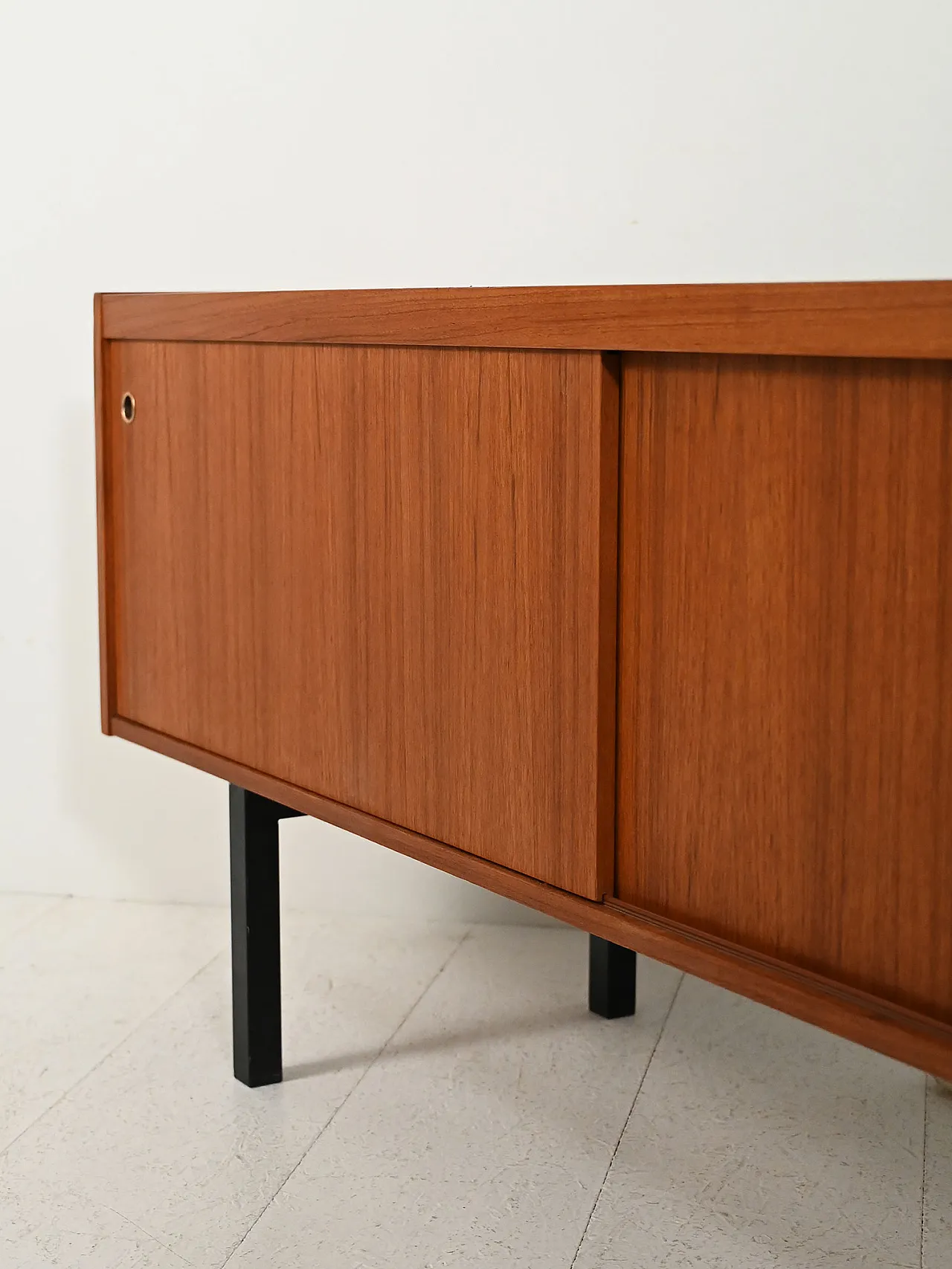Credenza porta-documenti scandinava, anni '60 10