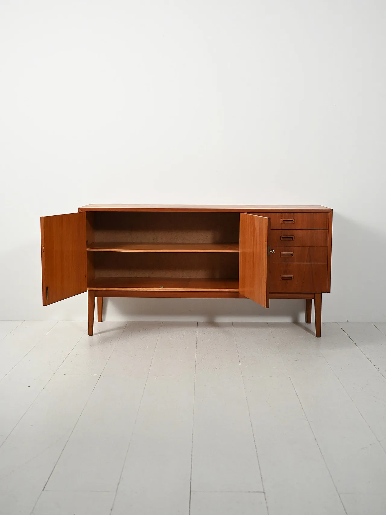 Scandinavian teak sideboard from the 60s 3