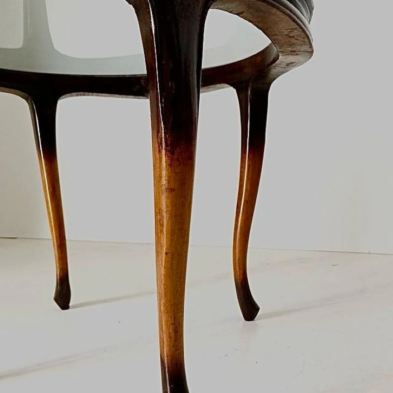 Divano e tavolino Art Deco in noce massello, anni '30 51