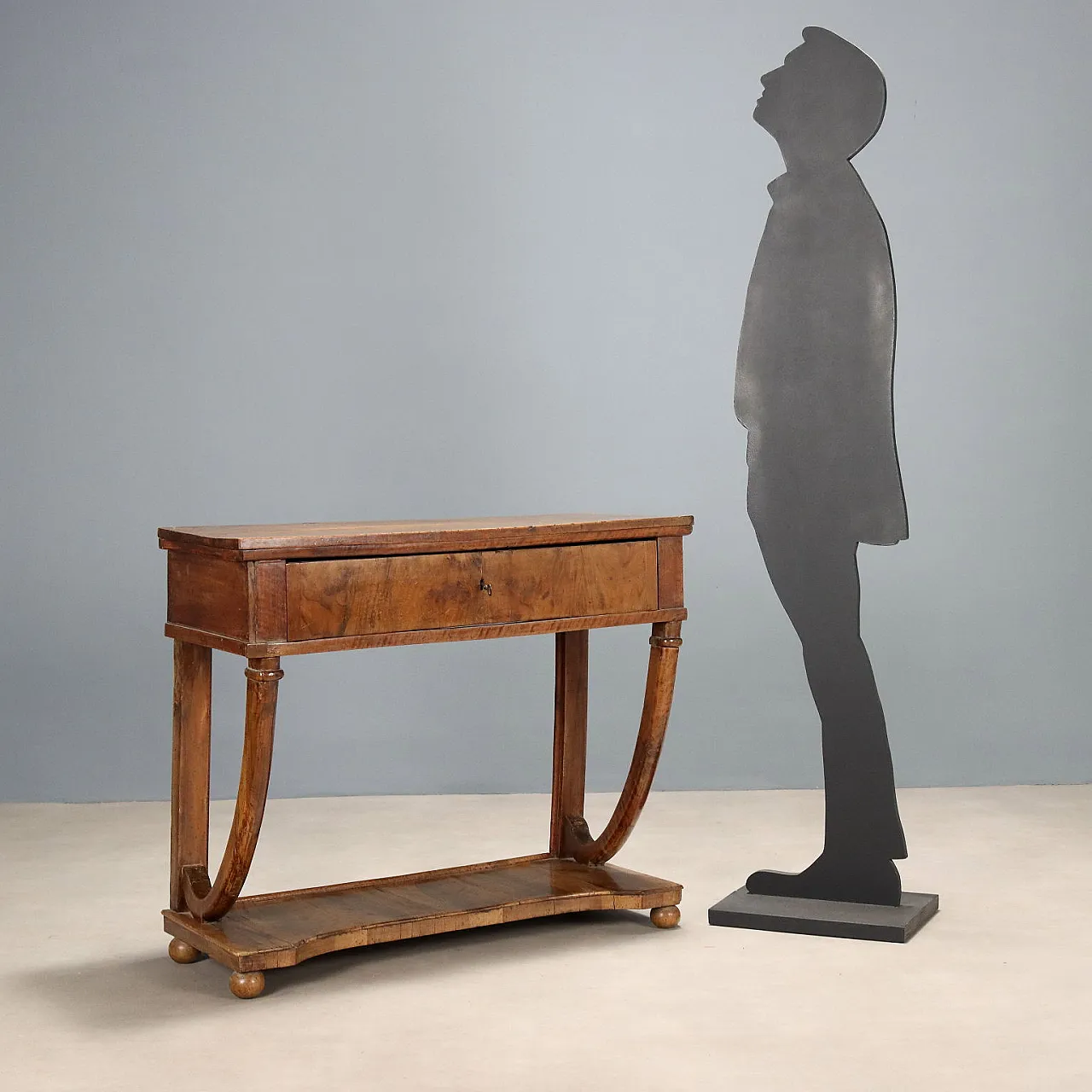 Empire console table in walnut, early 19th century 2