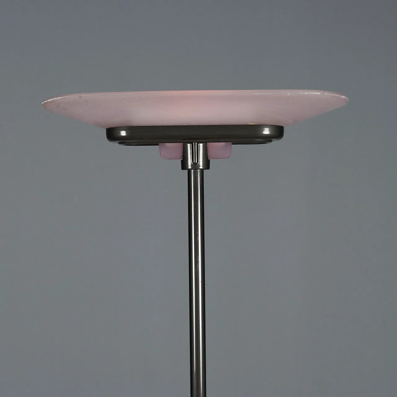 Floor lamp in metal and satin-finish glass, 20th century 8