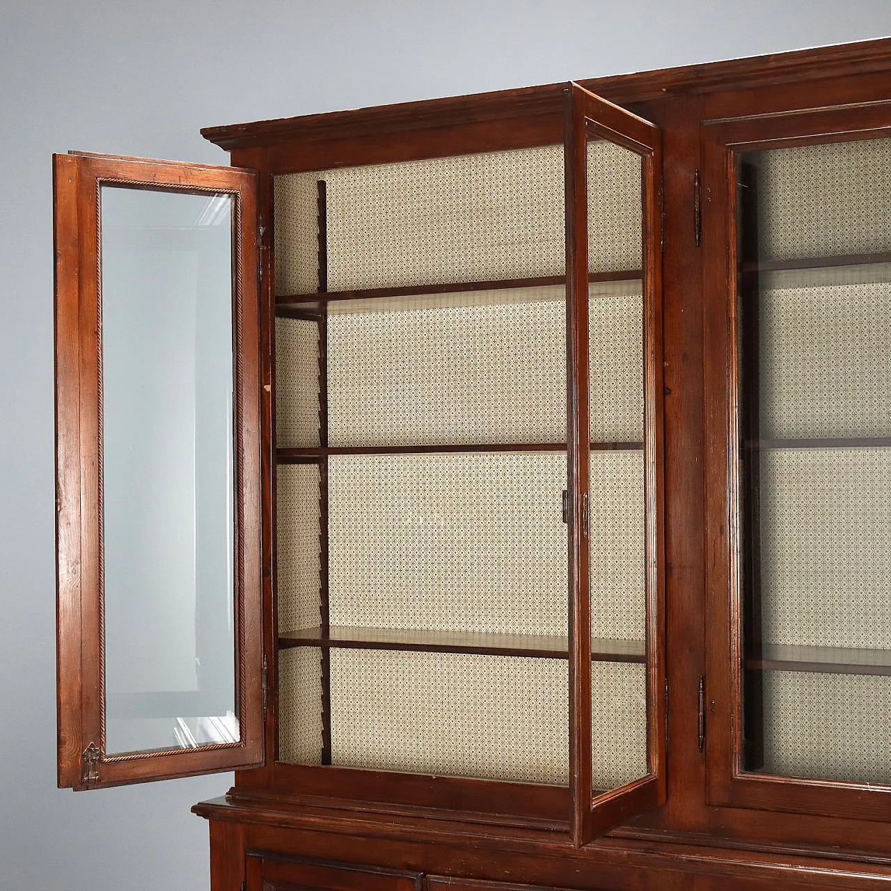 Bookcase in walnut-stained fir and glass, late 19th century 4