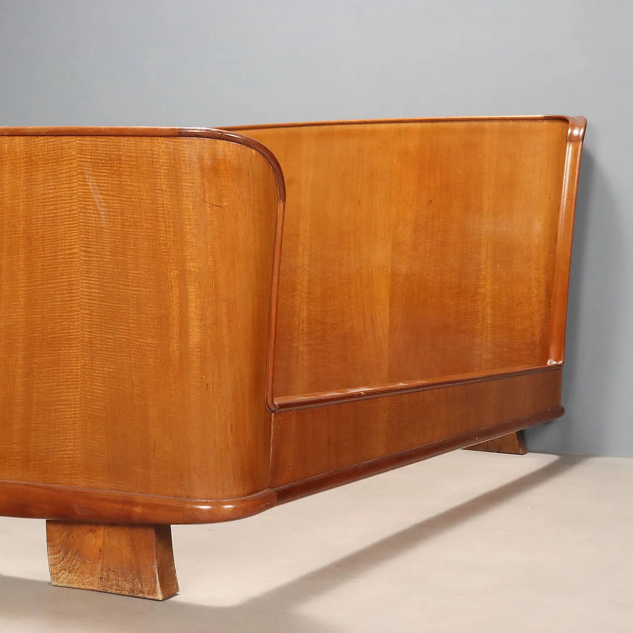 Mahogany veneer double bed, 20th century 8
