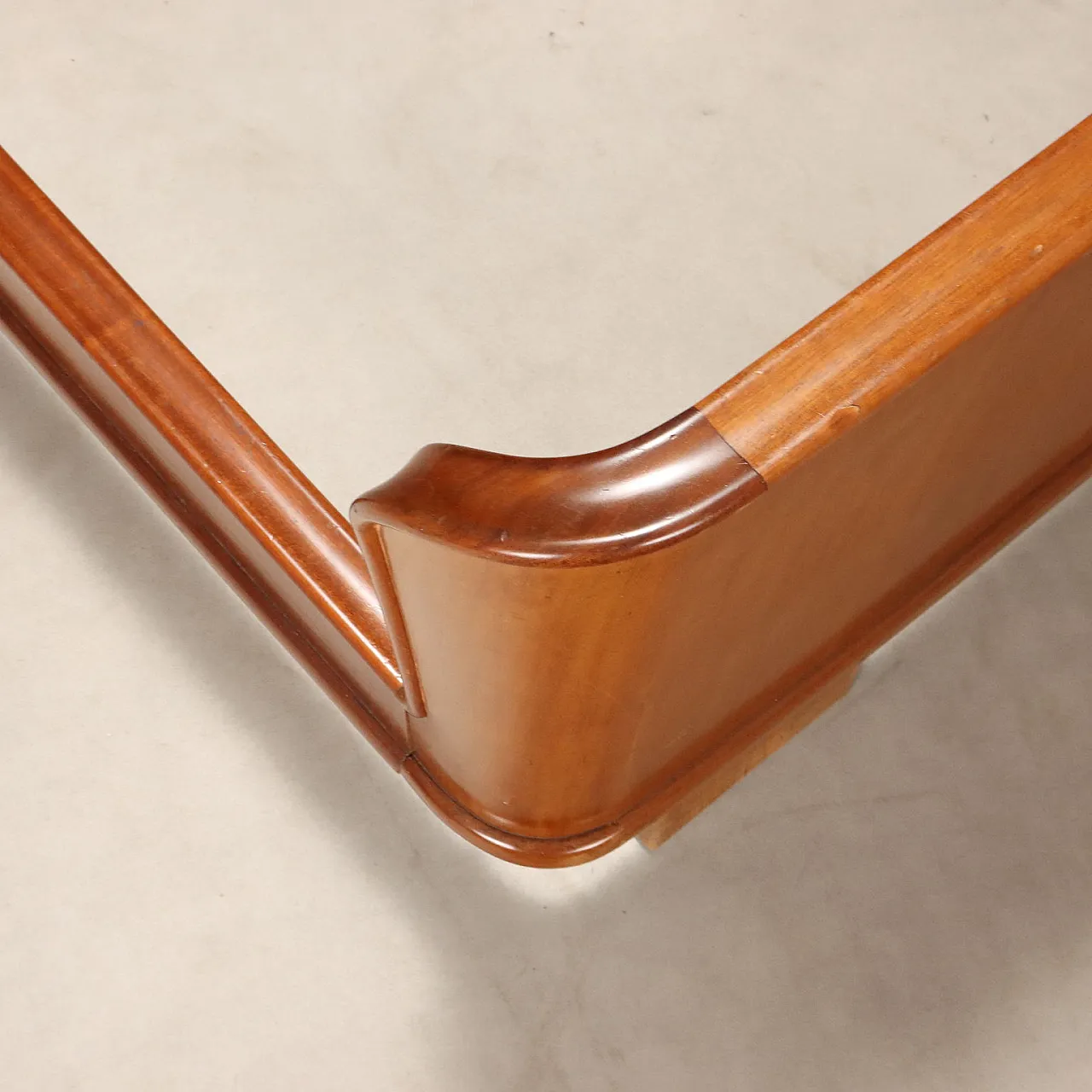 Mahogany veneer double bed, 20th century 9