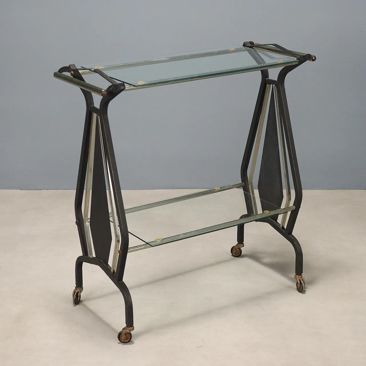 Trolley, enameled metal, glass, 20th century 1