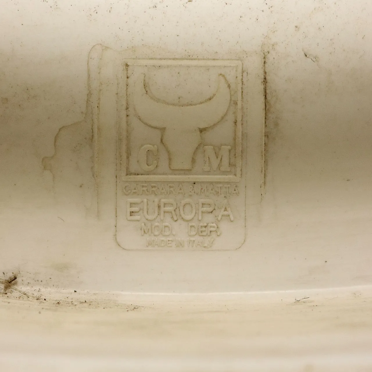 Specchio da parete rotondo con cornice in plastica, '900 9