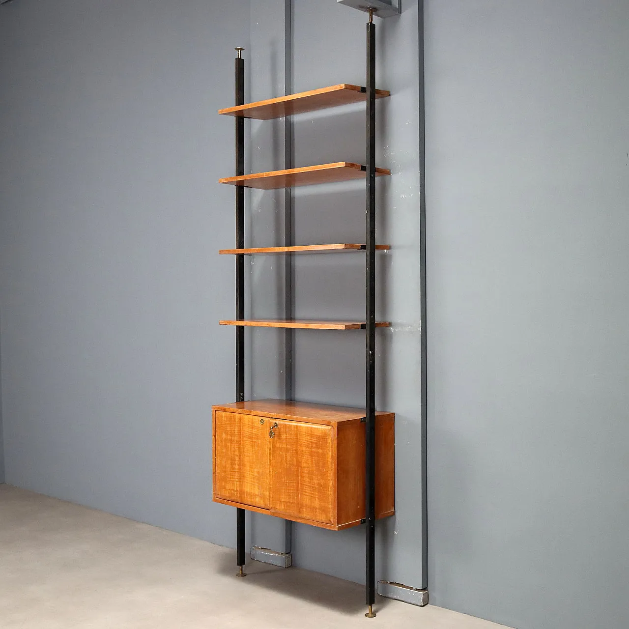 Bookcase in mahogany veneer, metal, and brass, 20th century 3