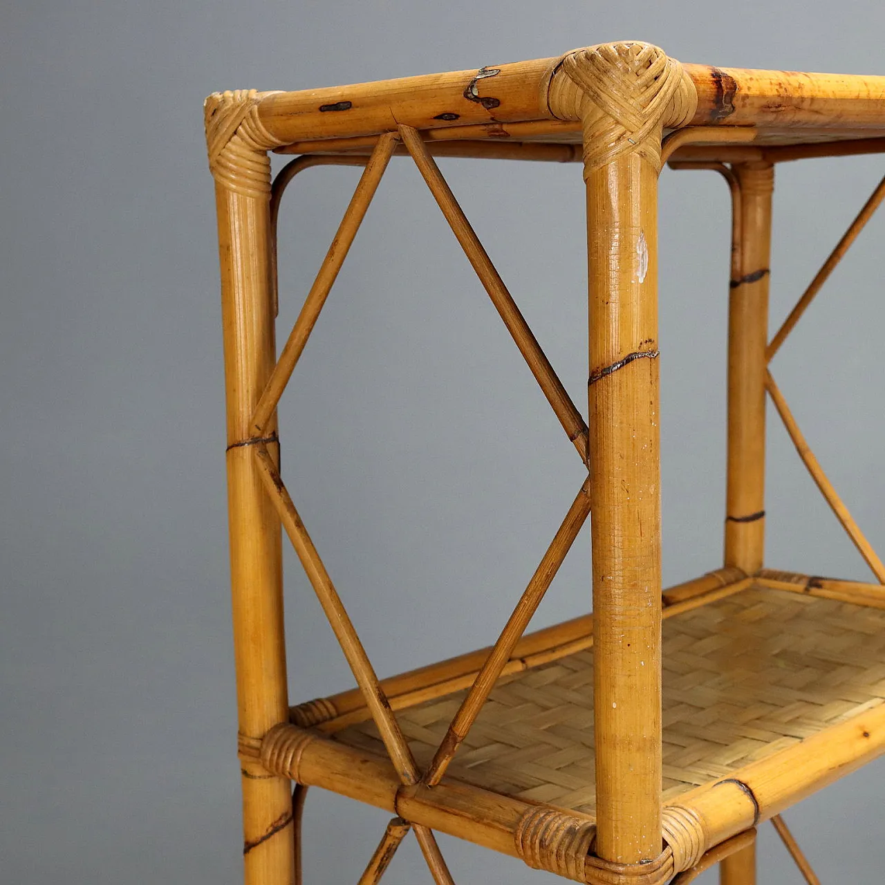 Bookcase with bamboo structure and four wicker shelves, 20th century 4