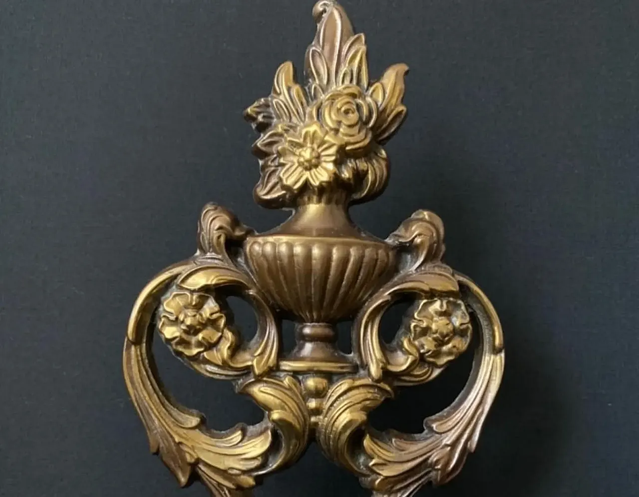 Pair of brass and bronze sconces, 1960s 9