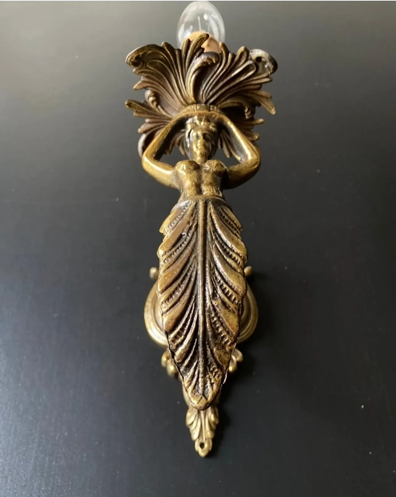 Pair of wall lights in bronze, 20th century 9