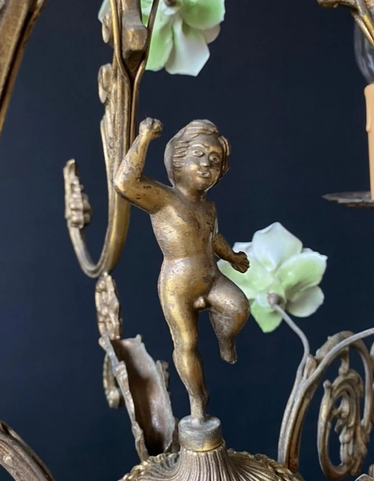 Chandelier with ceramic roses and cherubino, 1960s 4