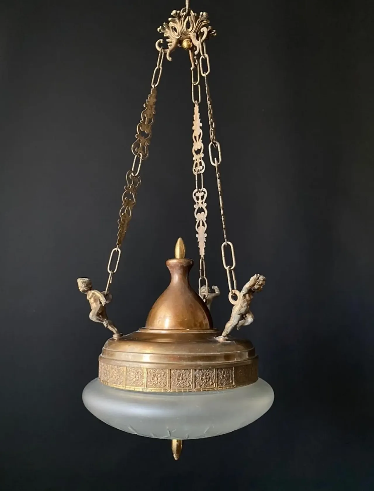 Brass and glass chandelier with putti, 1960s 5