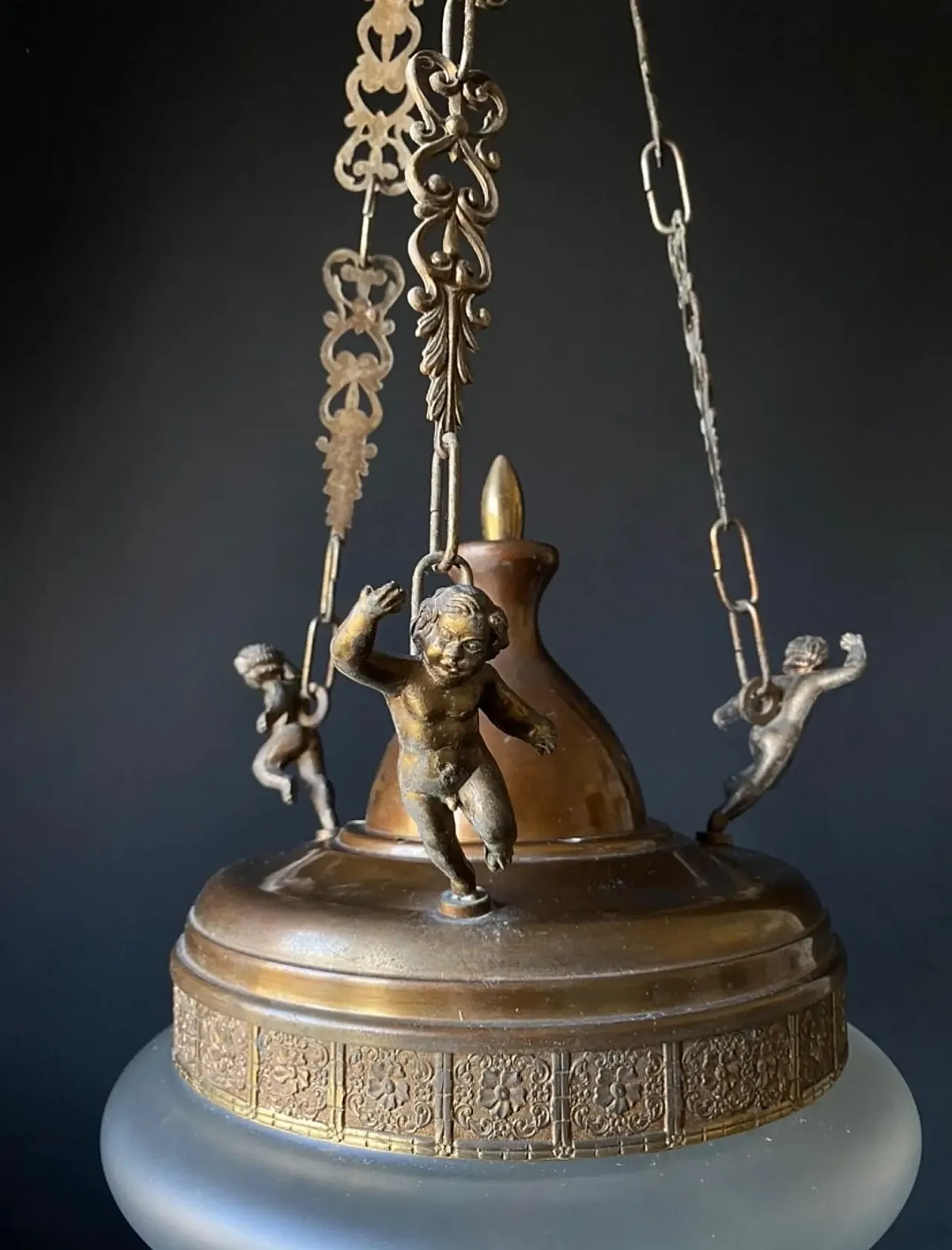 Brass and glass chandelier with putti, 1960s 6