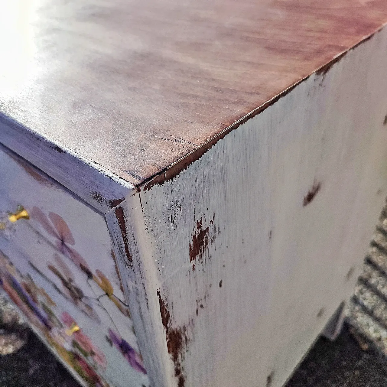 Flowers chest of drawers in shabby style, 20th century 4