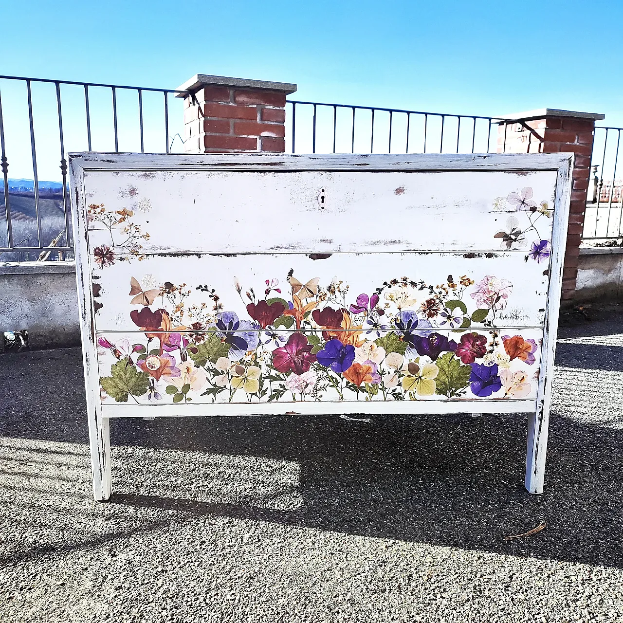 Flowers chest of drawers in shabby style, 20th century 8