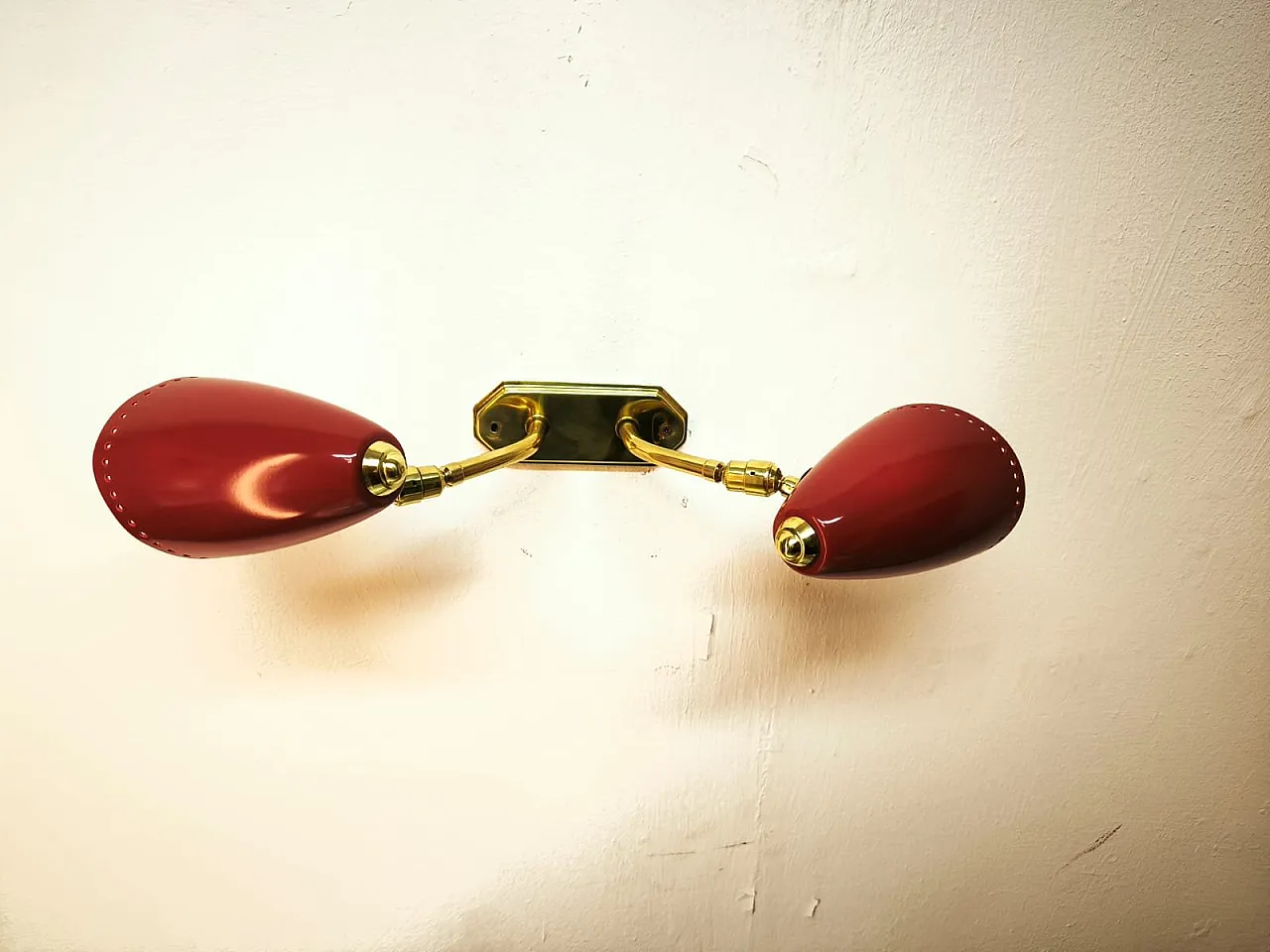 Adjustable double light wall lamp in brass by Stilnovo, 1960s 8
