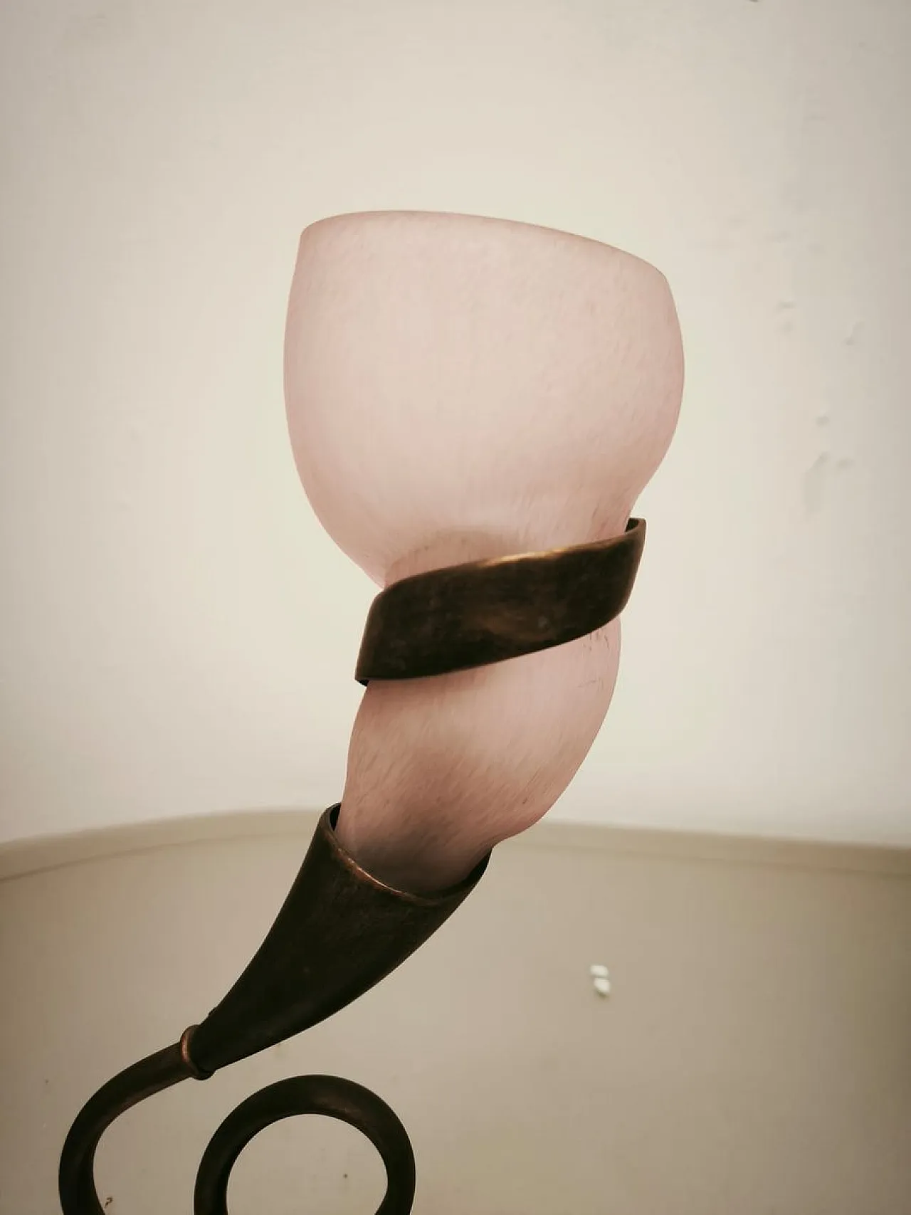 Pair of brass lamps with pink glass shade, 1980s 10