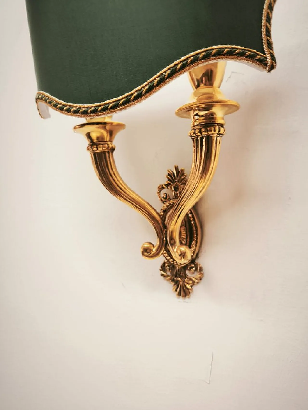 Double-light wall lamp with green fabric fan, 1940s 6