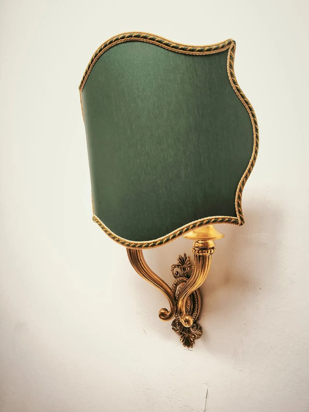 Double-light wall lamp with green fabric fan, 1940s 11