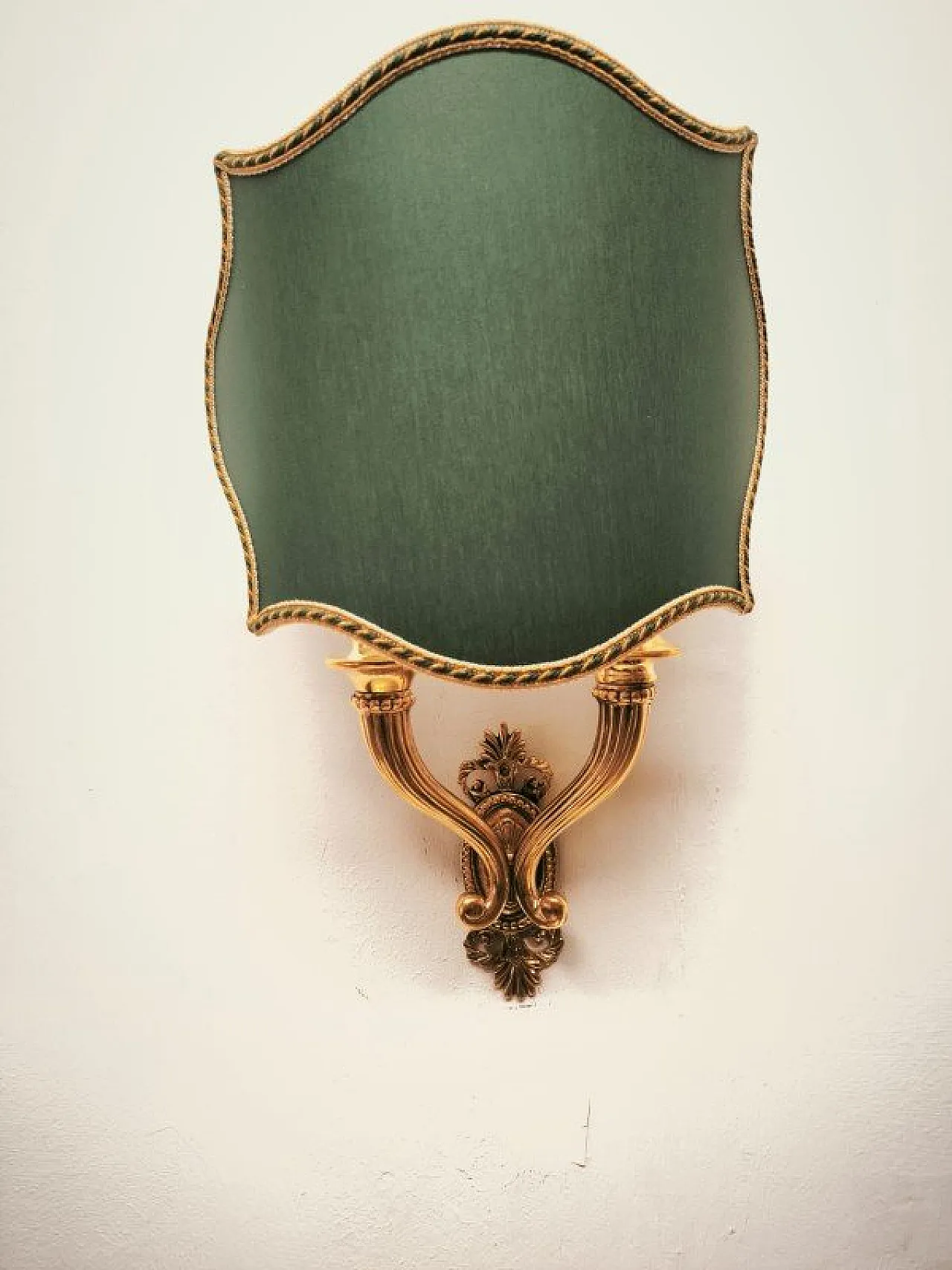 Double-light wall lamp with green fabric fan, 1940s 21