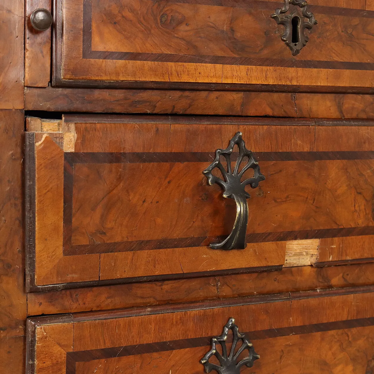 Ribalta in noce, radica di noce e finiture in mogano, fine '700 8