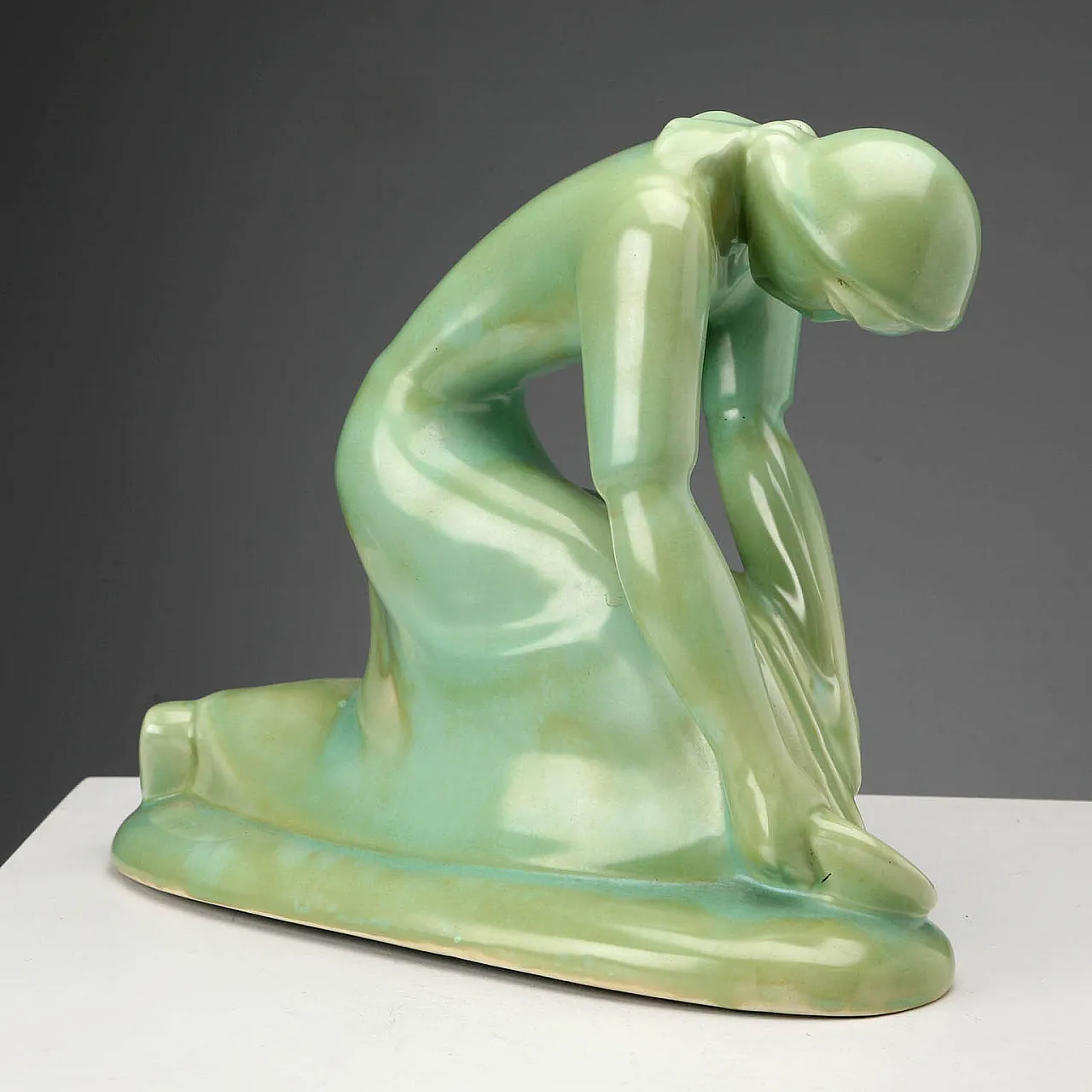 Scultura in ceramica raffigurante La Mietitrice, '900 1