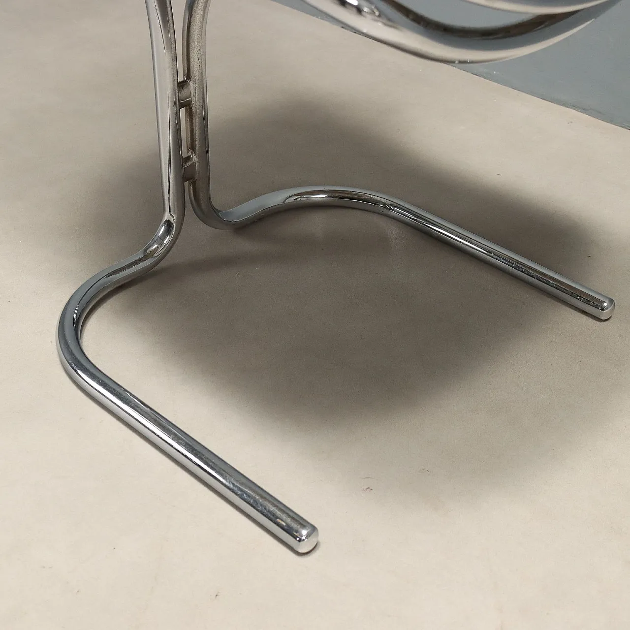 6 Sedie in metallo cromato con cuscini in espanso e tessuto, '900 8