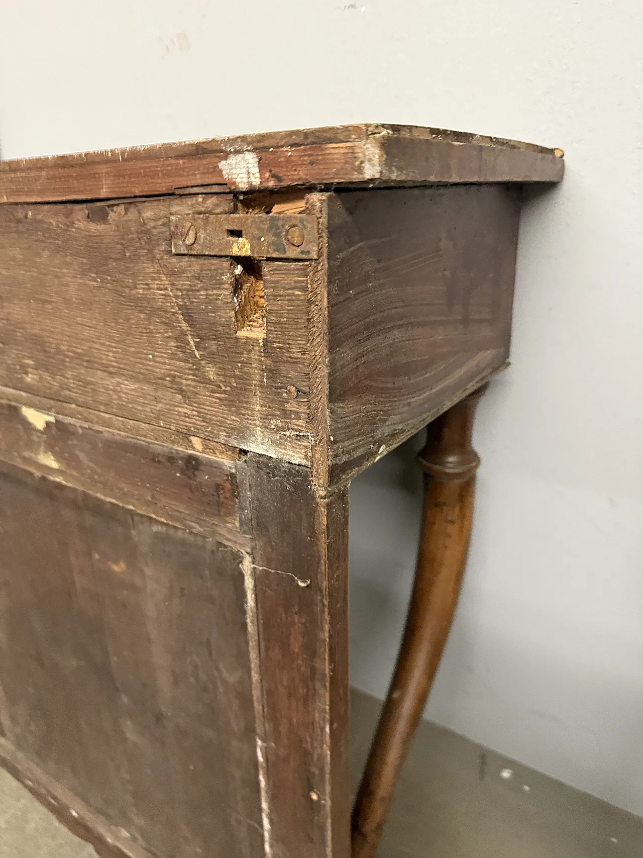 Mirrored suspended Empire console in walnut, 19th century 10