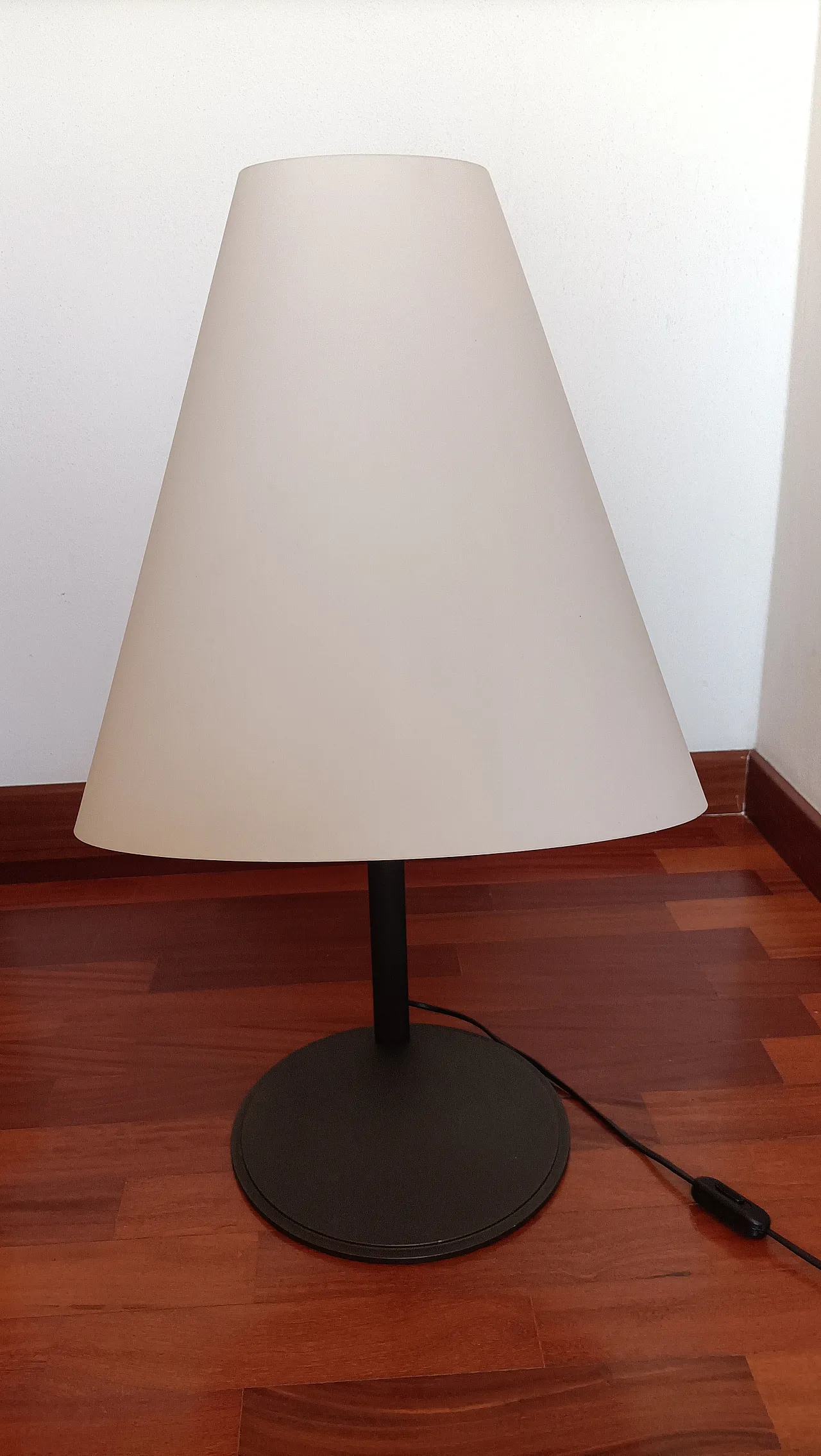 Pair of Micene T46 and T68 table lamps by Renato Toso for Leucos, 80s 1